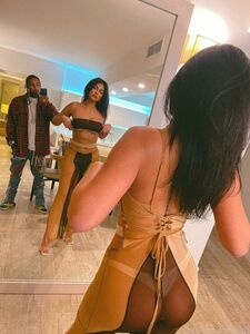 Amanda Trivizas Nude Mirror Selfies Onlyfans Set Leaked