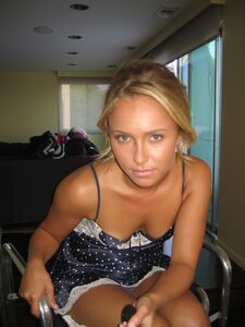 Hayden Panettiere Nude Private Pics Leaked
