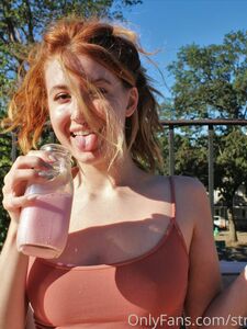 strawberry_kisses99 exclusive onlyfans leaked nudes