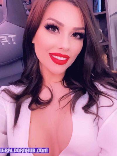 Vera Bambi Onlyfans Nude Photos Leaked